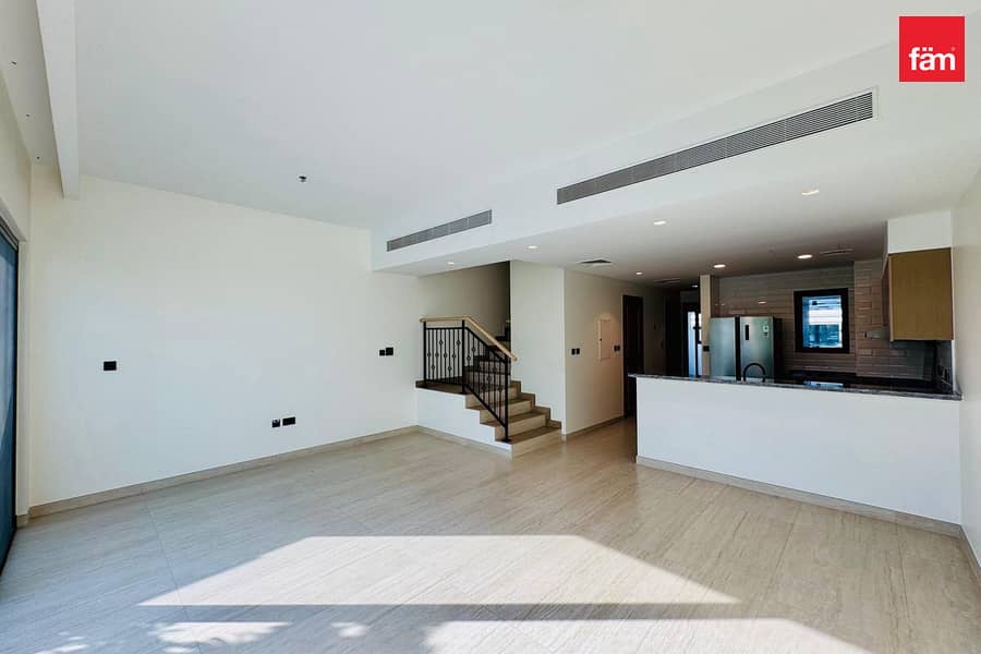 Luxury 4BHK L Private Garden | Single Row Luxury 4BHK L Private Garden | Single Row
