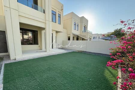 Townhouse de 3 chambres à à louer à Reem, Dubai - 02 Yep Z 8 K Oqm T Oaxt 7 T 6 H 0 Ec 7 Yt Lf A Za Zyp E 065 Gq