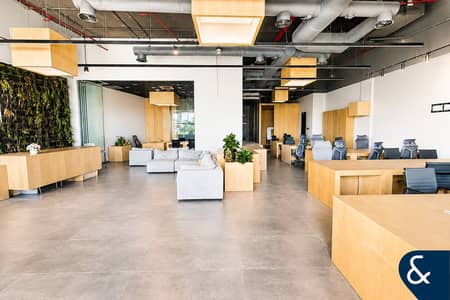 Office for Rent in Business Bay, Dubai - Road Facing | High Visibility | Fully Fitted