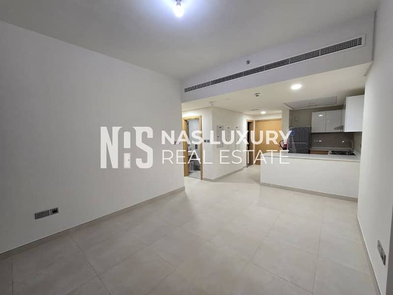 Modern Layout | Kitchen Appliances | Ready to Move Modern Layout | Kitchen Appliances | Ready to Move