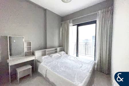 1 Bedroom Flat for Rent in Business Bay, Dubai - Corner Unit | Mid Floor | Move-In 18 Aug
