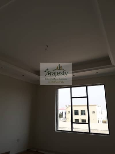 5 Bed Villa For Sale 5 Bed Villa For Sale