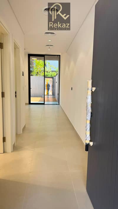 4 Schlafzimmer Townhouse zum zum Verkauf in Tilal City, Sharjah - WhatsApp Image 2026-08-02 at 1.41. 17 AM. jpeg 4 Schlafzimmer Townhouse zum zum Verkauf in Tilal City, Sharjah - WhatsApp Image 2026-08-02 at 1.41. 17 AM. jpeg