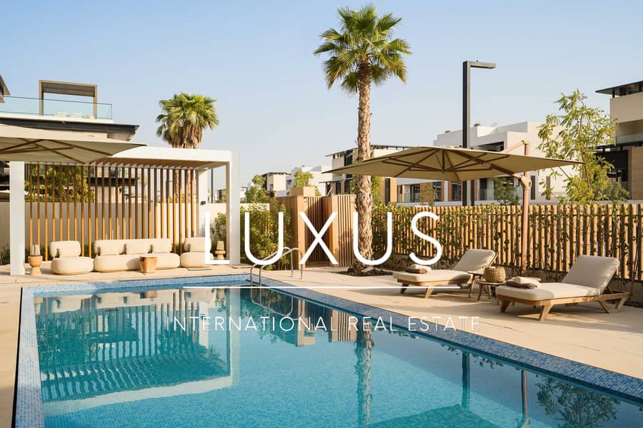 12 12. jpg
