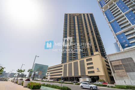 2 Bedroom Apartment for Sale in Al Reem Island, Abu Dhabi - Huge Terrace I 2 BR with Maids | Prime location 2 Bedroom Apartment for Sale in Al Reem Island, Abu Dhabi - Huge Terrace I 2 BR with Maids | Prime location