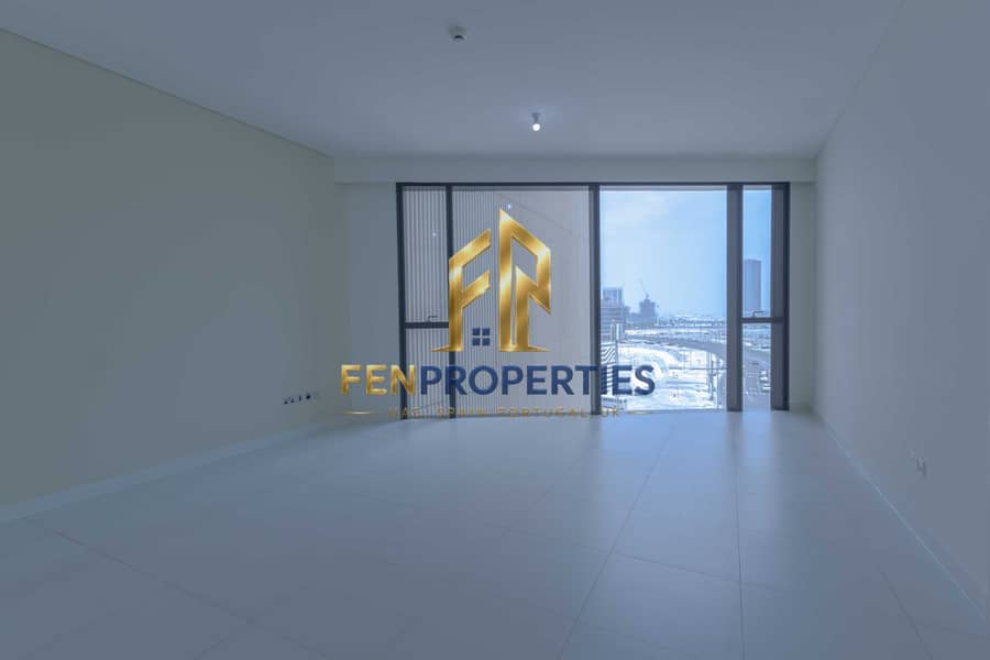 12 02_FEN-UAE-FOS-MT-0407_LIV. jpg