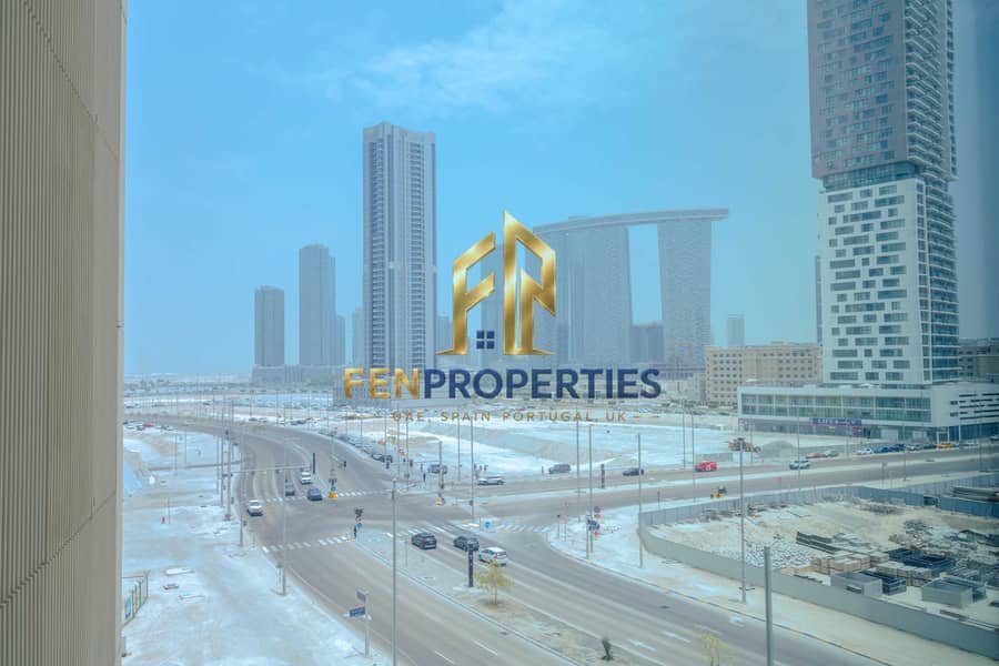 14 08_FEN-UAE-FOS-MT-0407_BAL-VIW. jpg