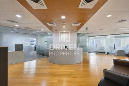 Office for Rent in Barsha Heights (Tecom), Dubai - Elegant High-Floor Office | Furnished | Spacious Office for Rent in Barsha Heights (Tecom), Dubai - Elegant High-Floor Office | Furnished | Spacious
