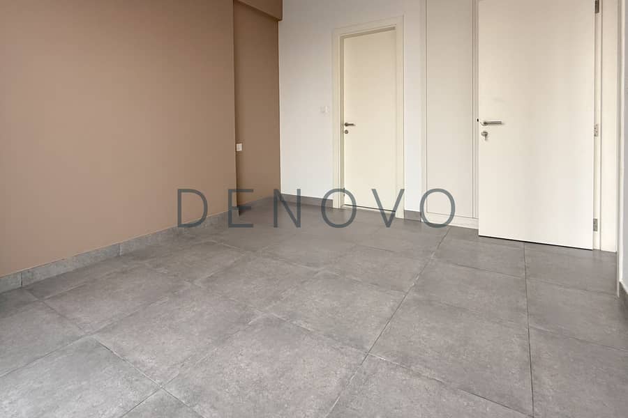 10 Property Image
