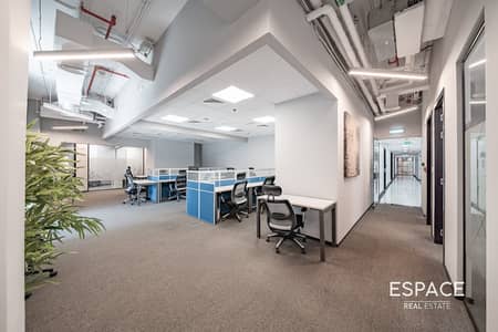 Office in affitto a Business Bay, Dubai - Ufficio a Business Bay,Iris Bay, 300000 AED - 16135452 Office in affitto a Business Bay, Dubai - Ufficio a Business Bay,Iris Bay, 300000 AED - 16135452