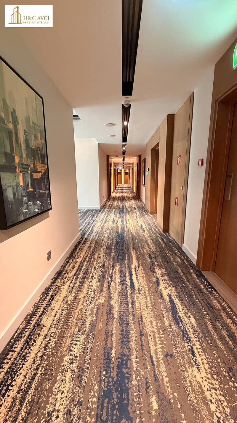 23 aff hallway. jpeg