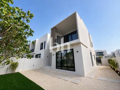 4 Bedroom Townhouse for Sale in Jebel Ali, Dubai - Whats App Image 20260813 At 11 4 Bedroom Townhouse for Sale in Jebel Ali, Dubai - Whats App Image 20260813 At 11