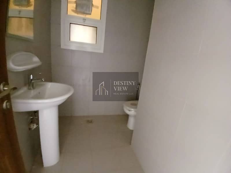 8 63926. jpg