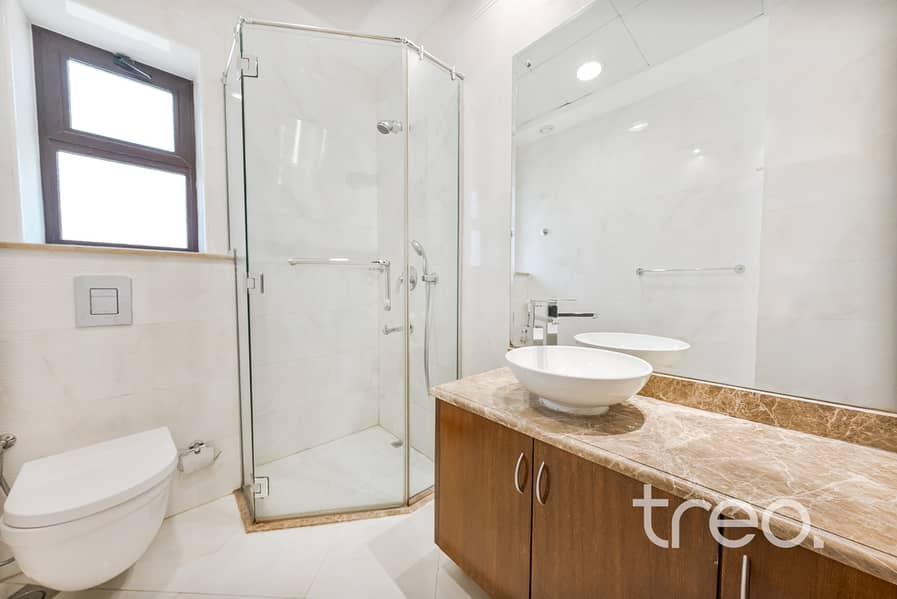 12 Watermarked-18. jpg