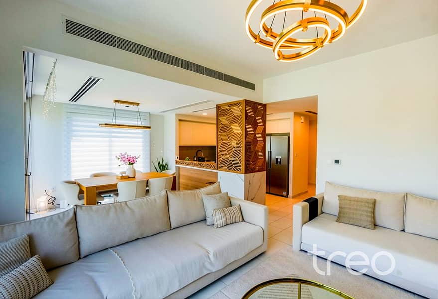 6 LR_4_bed_living_2. jpg