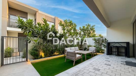 3 Schlafzimmer Townhouse zum zur Miete in Tilal Al Ghaf, Dubai - Reihenhaus in Tilal Al Ghaf,Aura Gardens, 3 schlafzimmer, 225000 AED - 16162537 3 Schlafzimmer Townhouse zum zur Miete in Tilal Al Ghaf, Dubai - Reihenhaus in Tilal Al Ghaf,Aura Gardens, 3 schlafzimmer, 225000 AED - 16162537