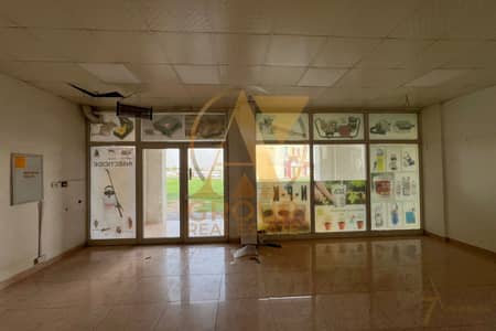 Shop for Rent in International City, Dubai - SPACIOUS PREMIUM SHOP FOR RENT | ENGLAND CLUSTER | READY TO MOVE