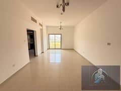 1 MONTH FREE / HUG SIZE/ OPEN VIEW / CLOSE TO SCHOOL