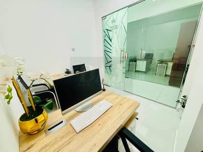 Office zum zur Miete in Al Garhoud, Dubai - 51f394f9-4aa7-42f5-b3c7-f8b329afdd7a. jpg Office zum zur Miete in Al Garhoud, Dubai - 51f394f9-4aa7-42f5-b3c7-f8b329afdd7a. jpg