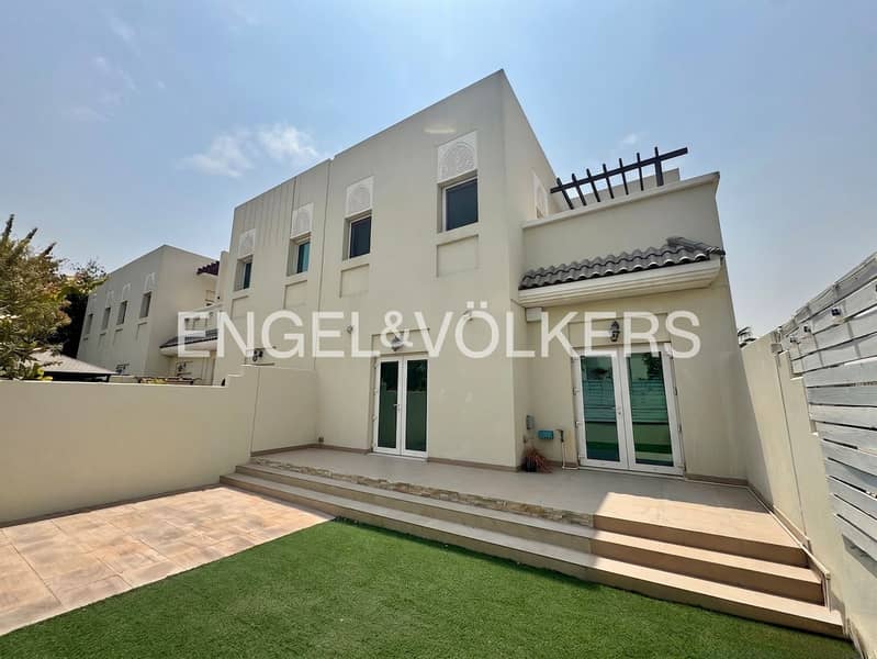 Casa adosada en Al Furjan,Quortaj, 3 dormitorios, 220000 AED - 15573580 Casa adosada en Al Furjan,Quortaj, 3 dormitorios, 220000 AED - 15573580