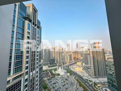 4 habitaciones Penthouse para en Alquiler en Business Bay, Dubai - Ático en Business Bay，Executive Towers，Executive Tower H, 4 dormitorios, 549999 AED - 16163100