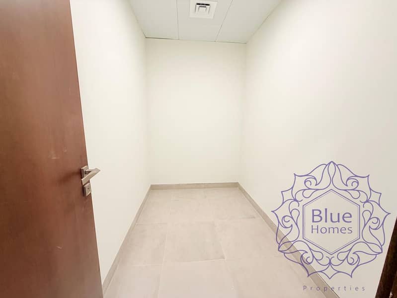 7 22210. jpg