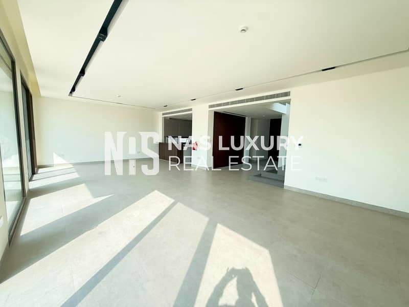 Single Row | End Unit | Ready to move in Single Row | End Unit | Ready to move in