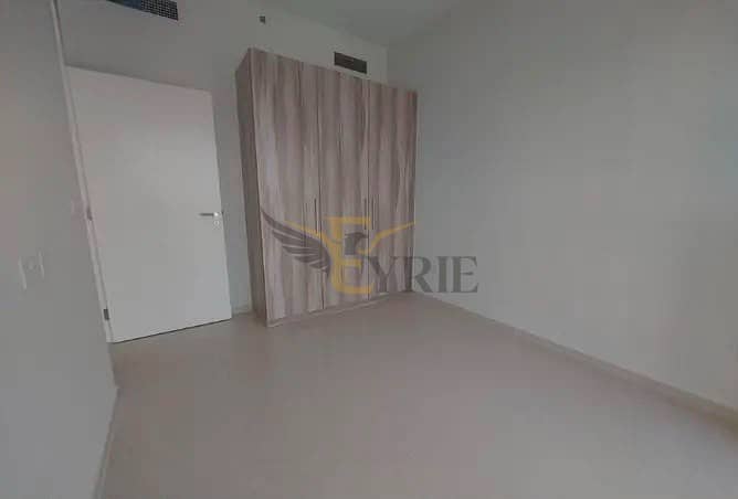 4 image_3
