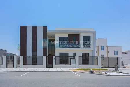 5 Slaapkamers Villa te Koop in Al Shamkha, Abu Dhabi - Villa in Al Shamkha，Al Reeman 1, 5 slaapkamers, 4450000 AED - 16163817