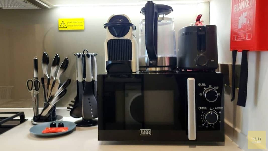 41 01_kitchen_appliances. jpg