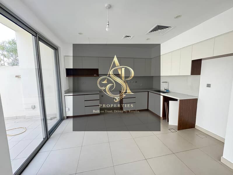 10 WhatsApp Image 2026-08-06 at 3.48. 54 PM (2). jpeg
