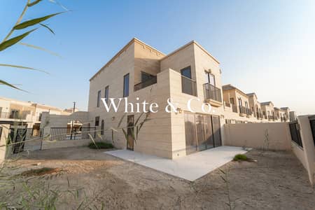 3 Schlafzimmer Townhouse zum zum Verkauf in Jumeirah Golf Estates, Dubai - Reihenhaus in Jumeirah Golf Estates,Jasmine Lane, 3 schlafzimmer, 4750000 AED - 16164511 3 Schlafzimmer Townhouse zum zum Verkauf in Jumeirah Golf Estates, Dubai - Reihenhaus in Jumeirah Golf Estates,Jasmine Lane, 3 schlafzimmer, 4750000 AED - 16164511