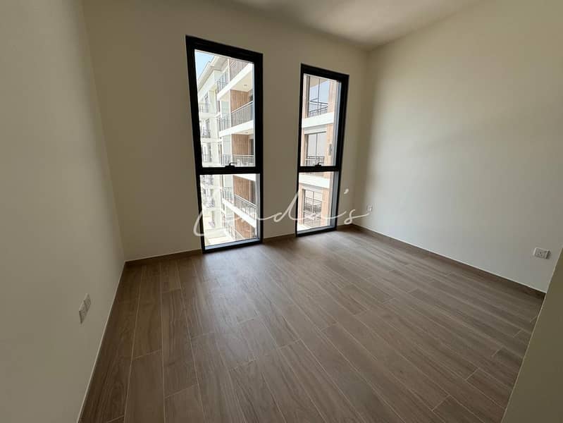 9 images image img