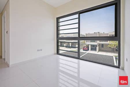 3 Camere Townhouse in affitto a DAMAC Hills 2 (Akoya by DAMAC), Dubai - Villetta a schiera a DAMAC Hills 2 (Akoya by DAMAC),Odora, 3 camere da letto, 125000 AED - 16164797 3 Camere Townhouse in affitto a DAMAC Hills 2 (Akoya by DAMAC), Dubai - Villetta a schiera a DAMAC Hills 2 (Akoya by DAMAC),Odora, 3 camere da letto, 125000 AED - 16164797