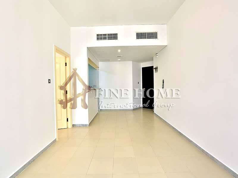 Astonishing Well Spaced ! 1BR Apartment in Tourist Club . Astonishing Well Spaced ! 1BR Apartment in Tourist Club .