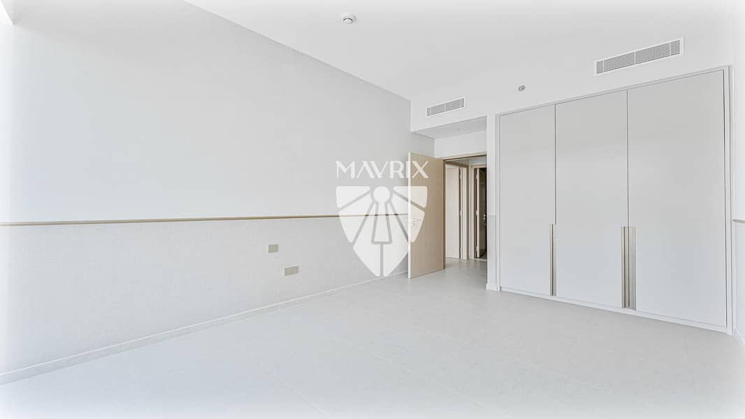 8 Image 8
