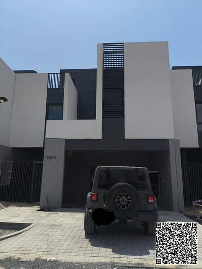 4 Bedroom Villa for Sale in Al Zorah, Ajman - WhatsApp Image 2026-08-05 at 10.49. 10 AM (2). jpeg 4 Bedroom Villa for Sale in Al Zorah, Ajman - WhatsApp Image 2026-08-05 at 10.49. 10 AM (2). jpeg