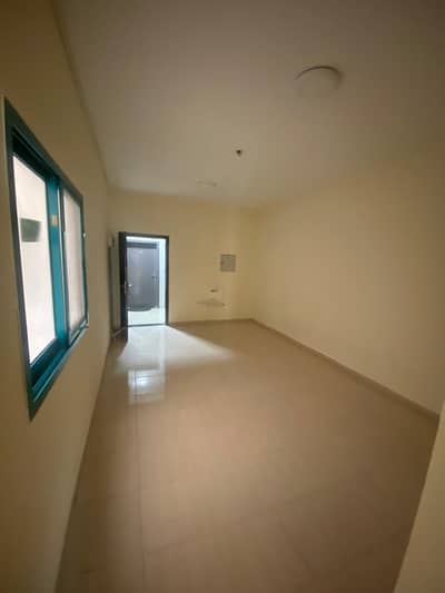Appartement de 2 chambres à à louer à Al Qasimia, Sharjah - WhatsApp Image 2026-08-13 at 3.39. 49 PM (1). jpeg