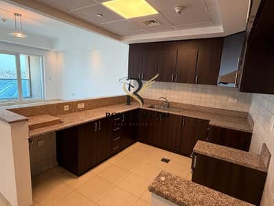 1 Bedroom Apartment for Rent in Business Bay, Dubai - STABLE AND ROAD VIEW| MID FLOOR| UNFURNISHED