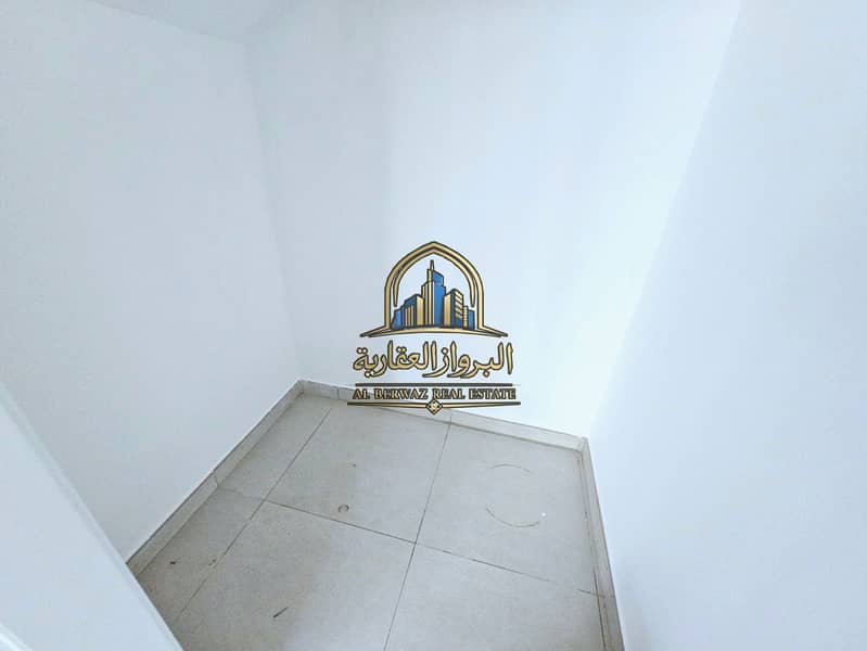 15 47028. jpg