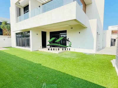 4 Bedroom Villa for Rent in Yas Island, Abu Dhabi - WhatsApp Image 2025-12-25 at 5.22. 48 PM. jpeg 4 Bedroom Villa for Rent in Yas Island, Abu Dhabi - WhatsApp Image 2025-12-25 at 5.22. 48 PM. jpeg