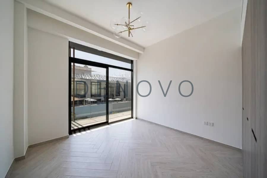 6 Property Image