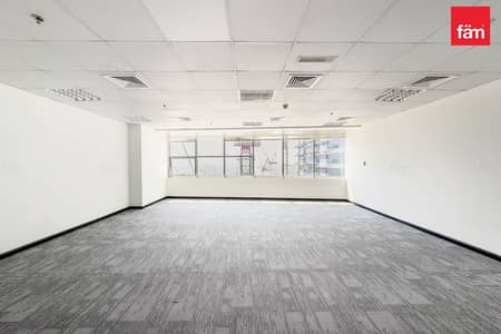 Office para en Alquiler en Jumeirah Lake Towers (JLT), Dubai - Oficina en Jumeirah Lake Towers (JLT),Mazaya Business Avenue,Mazaya Business Avenue AA-1, 80000 AED - 16167430 Office para en Alquiler en Jumeirah Lake Towers (JLT), Dubai - Oficina en Jumeirah Lake Towers (JLT),Mazaya Business Avenue,Mazaya Business Avenue AA-1, 80000 AED - 16167430