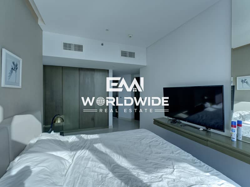 4 Image 3