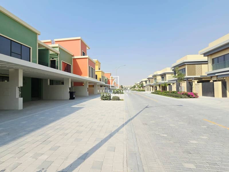 Reihenhaus in DAMAC Lagoons,Portofino, 3 schlafzimmer, 140000 AED - 16167317 Reihenhaus in DAMAC Lagoons,Portofino, 3 schlafzimmer, 140000 AED - 16167317