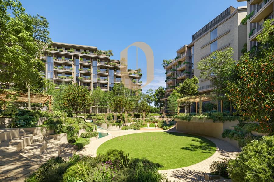 25 Courtyard 2. jpg