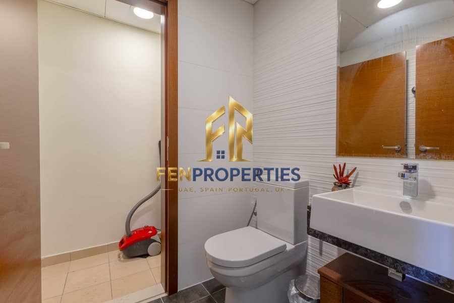 4 06_FEN_UAE_COL_GATE_T5B_0415_PWR. jpg
