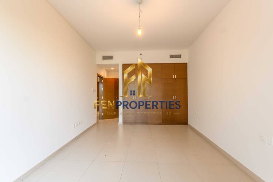 4 11_FEN_UAE_COL_GATE_T5B_0721_BR. jpg