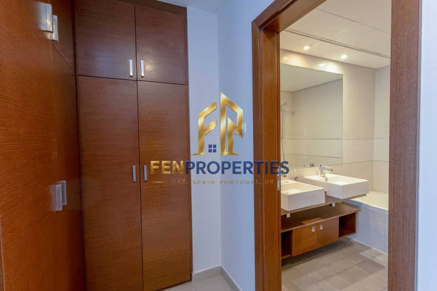 7 15_FEN_UAE_COL_GATE_T5C_1106_WLK-N. jpg
