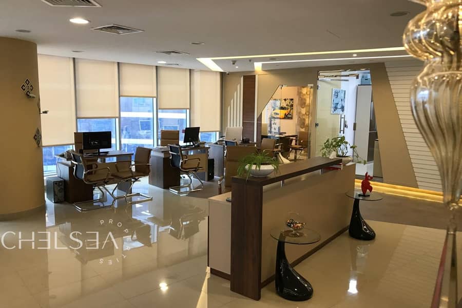 FITTED OFFICE | COMMUNITY VIEW | SPACIOUS FITTED OFFICE | COMMUNITY VIEW | SPACIOUS